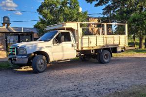 Automotores Sin datos  CAMIONCITO FORD 4000